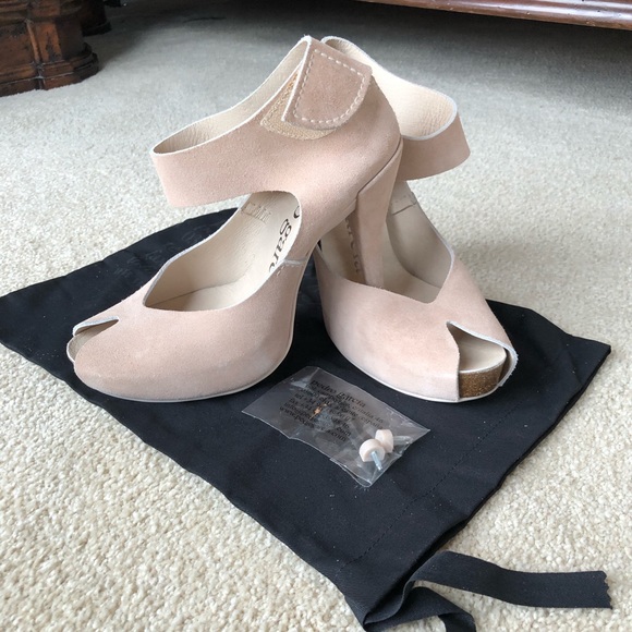Pedro Garcia Shoes - 🔥 NWOT Pedro Garcia Beige Suede Leather Heels 🔥